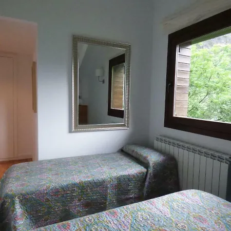 Pleta Del Mon Atico דירה בנאסקה